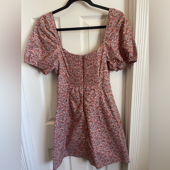 Abercrombie & Fitch Twist-Front Poplin Mini Dress - Picture 3 of 8